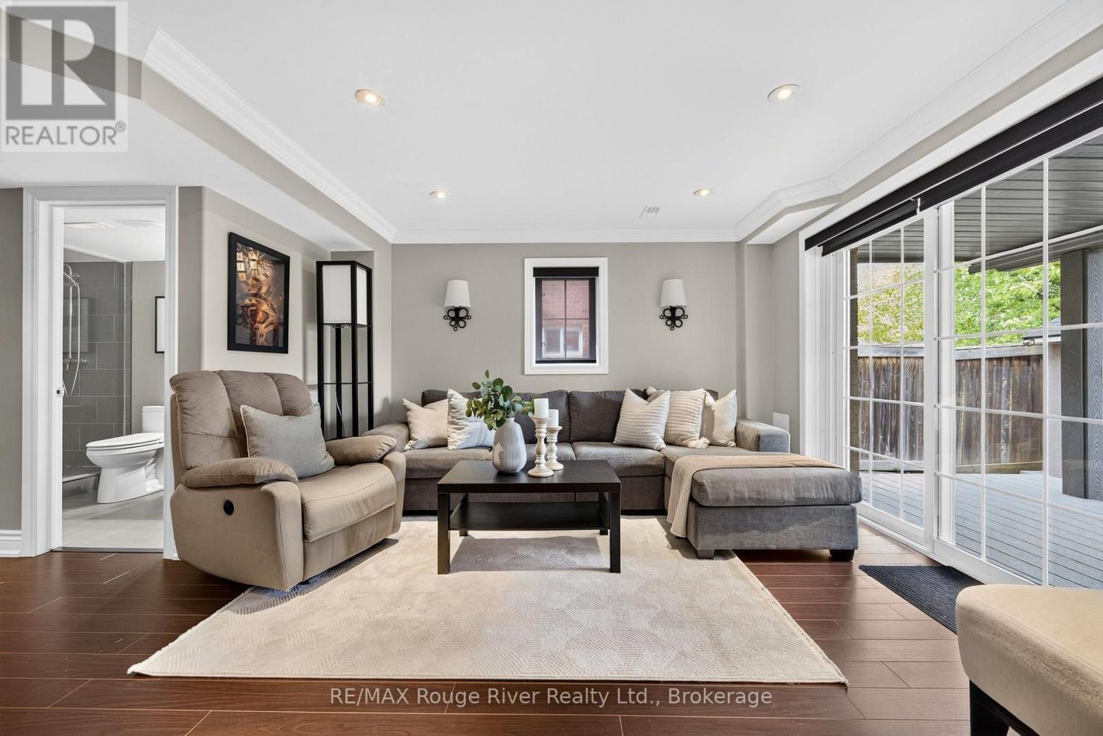 19 GALEA DRIVE - 39