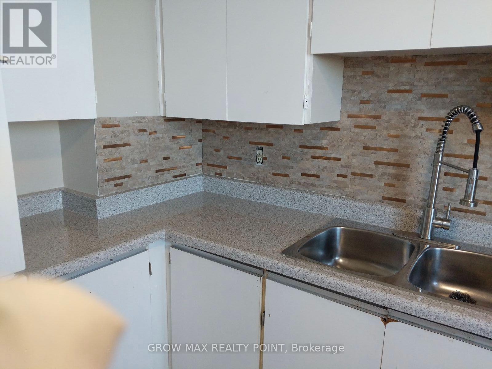 #1909 100 Wingarden Court, Toronto (Malvern), Ontario, M1B2P4, Toronto (Malvern), Ontario — photo 3 of 5