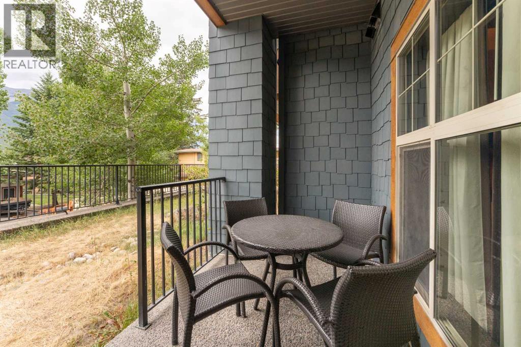 #111C 1818 Mountain Avenue - 15