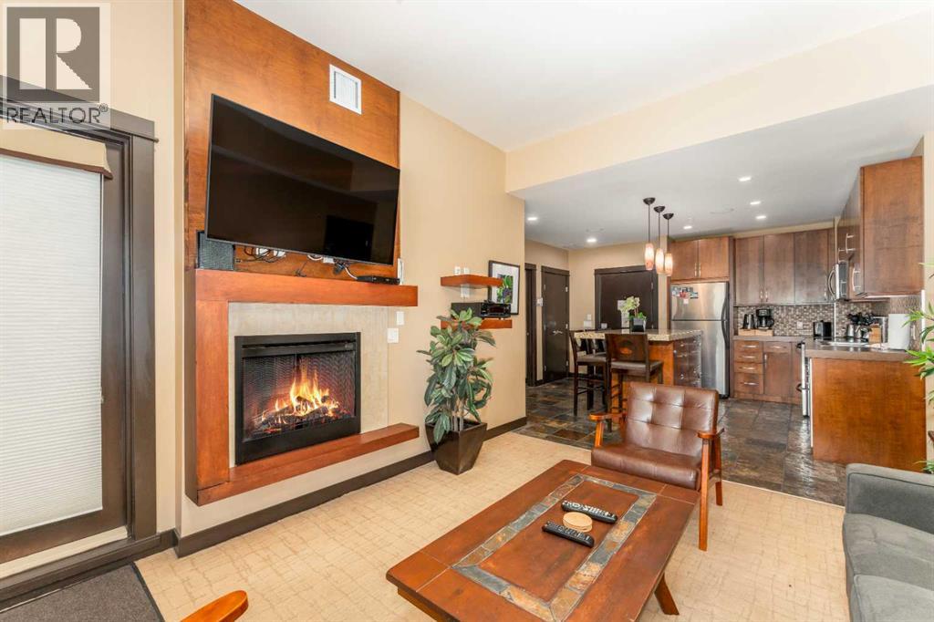 #111C 1818 Mountain Avenue - 6