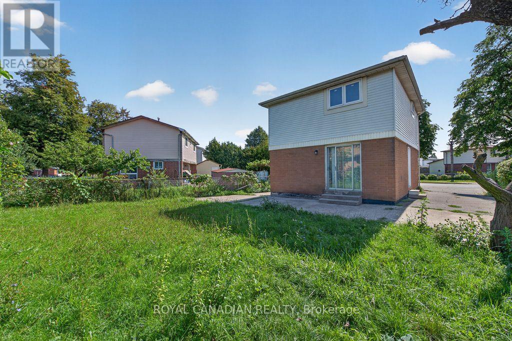 6 DAMASCUS DRIVE - 50