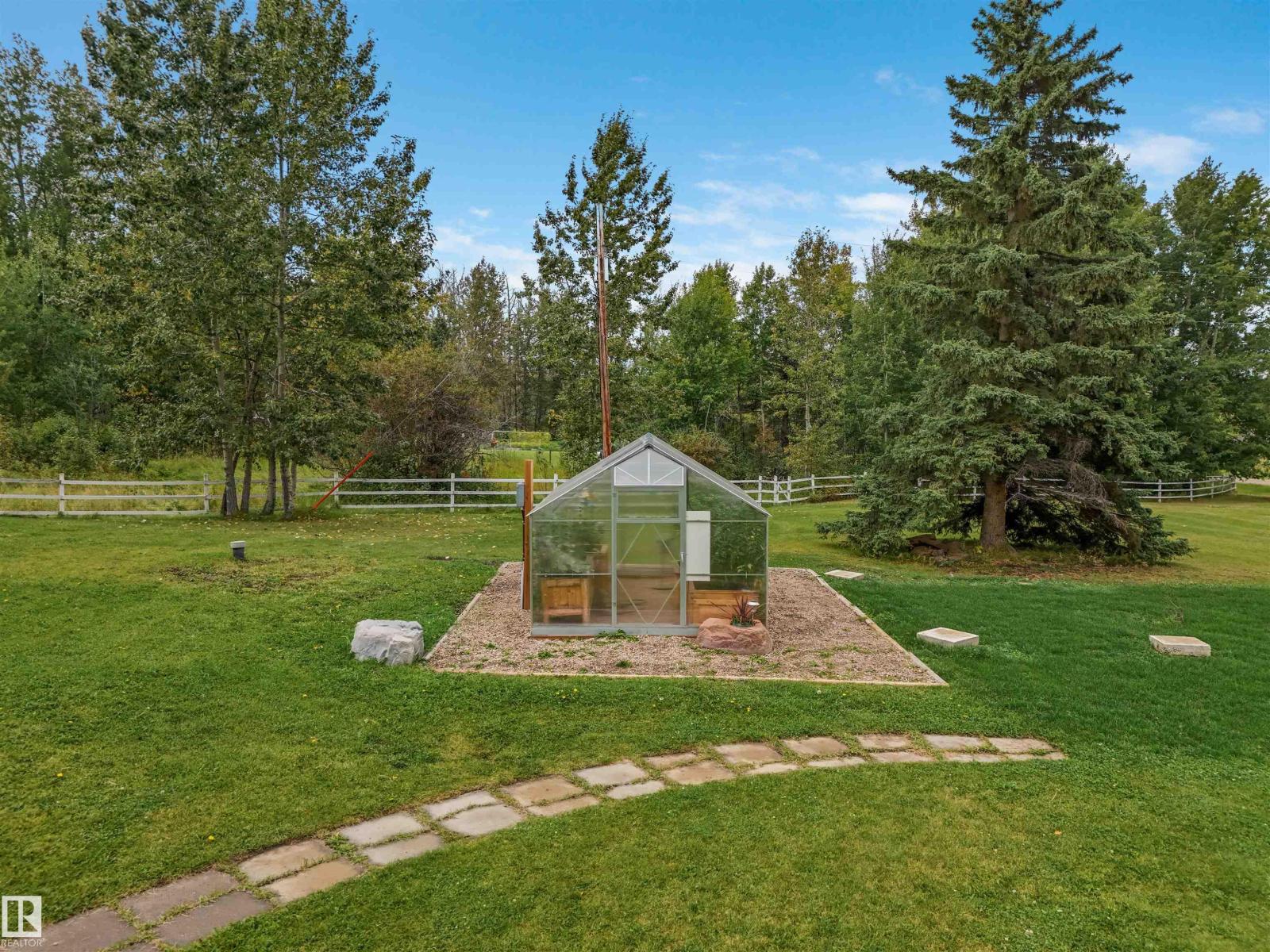 LOT 13 RGE ROAD 80 - 17