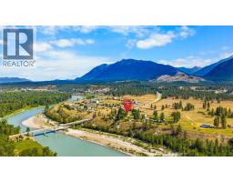 6519 Riverside Avenue, Fort Steele, BC V0B1N0 Photo 39