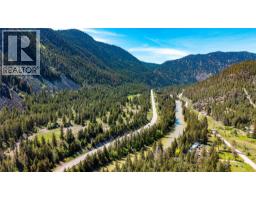 2451 Hwy 3 E, Princeton, BC V0X1W0 Photo 13