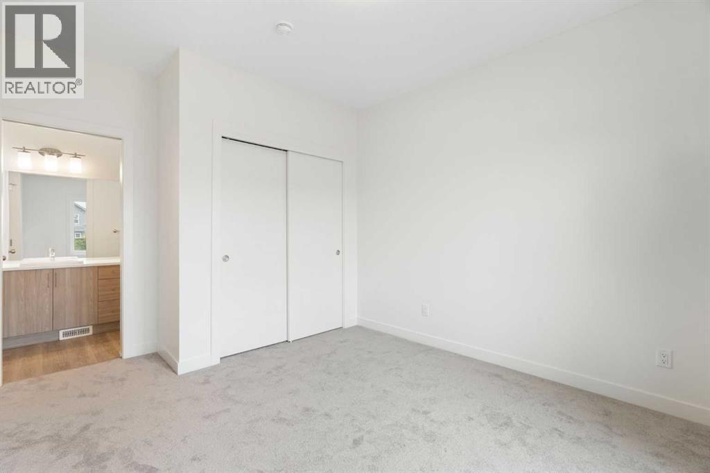 #60 2117 81 Street SW - 17