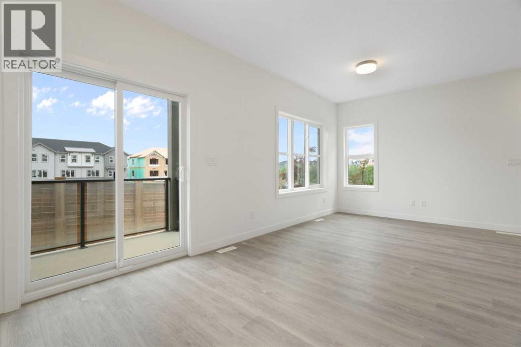 #60 2117 81 Street SW - 10