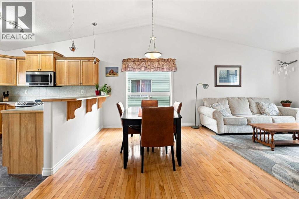 Listing photo – 30 Kirkland Close, Red Deer