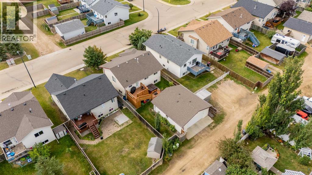 Listing photo – 30 Kirkland Close, Red Deer