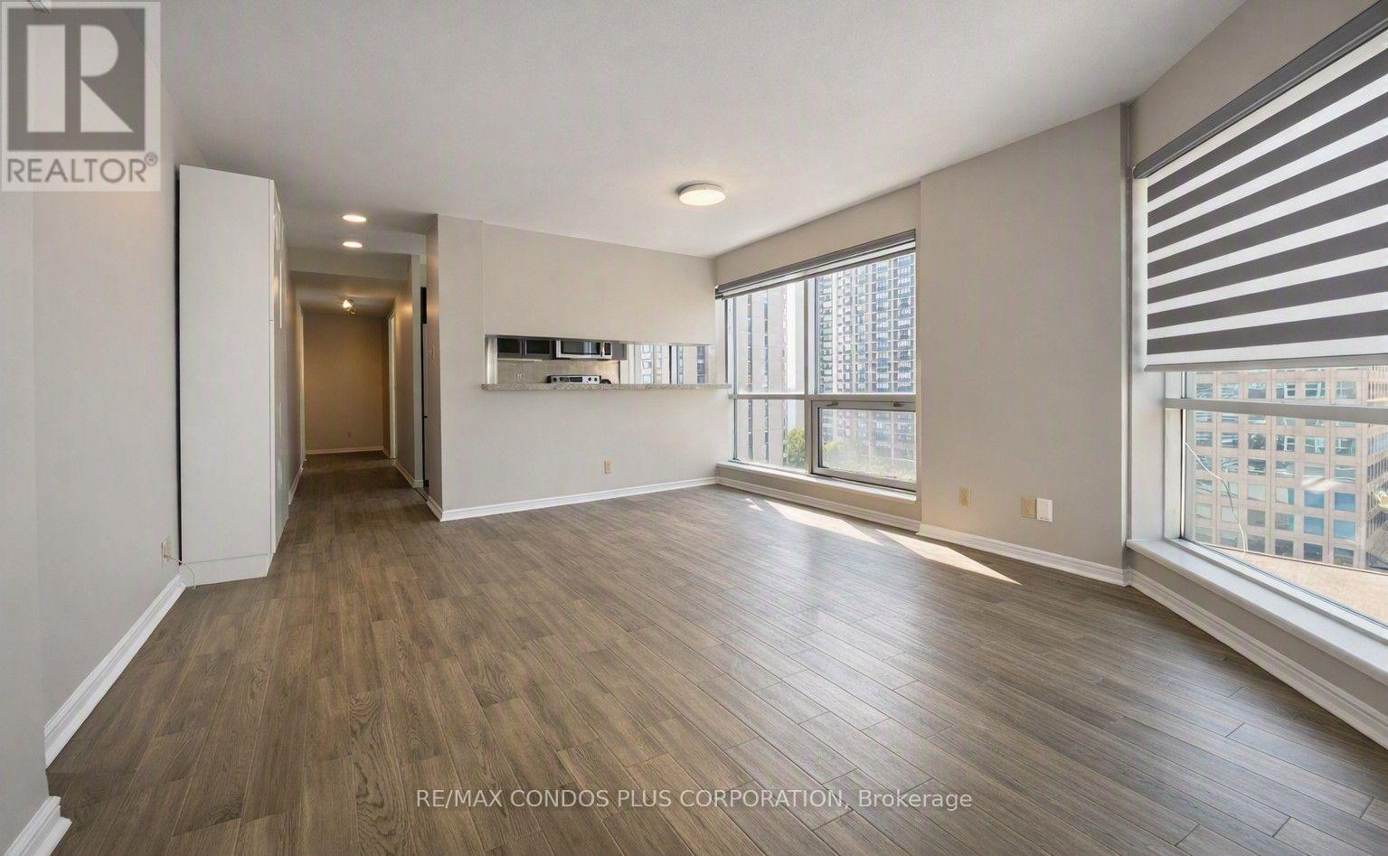 #1211 10 Queens Quay West, Toronto (Waterfront Communities), Ontario, M5J2R9, Toronto (Waterfront Communities), Ontario — photo 3 of 5