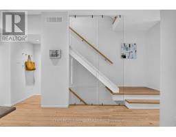 24 Stonehurst Avenue, Ottawa, ON K1Y1R4 Photo 7