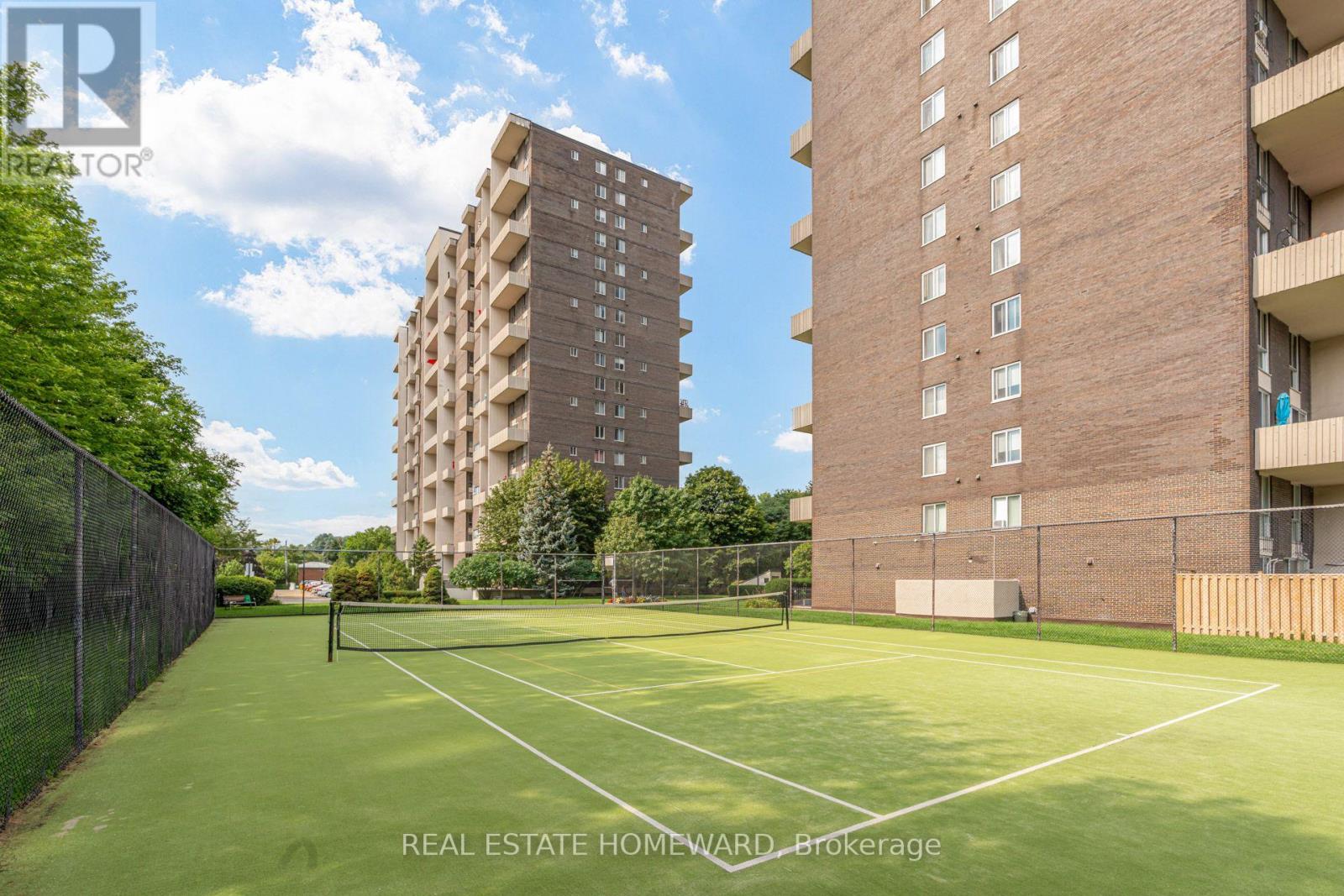 #218 60 SOUTHPORT STREET - Image 34