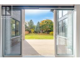 560 Woodview Road, Burlington, ON L7N3A1 Photo 28
