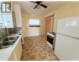 Storage - 1261 109th Street, North Battleford, SK S9A2E7 Photo 6
