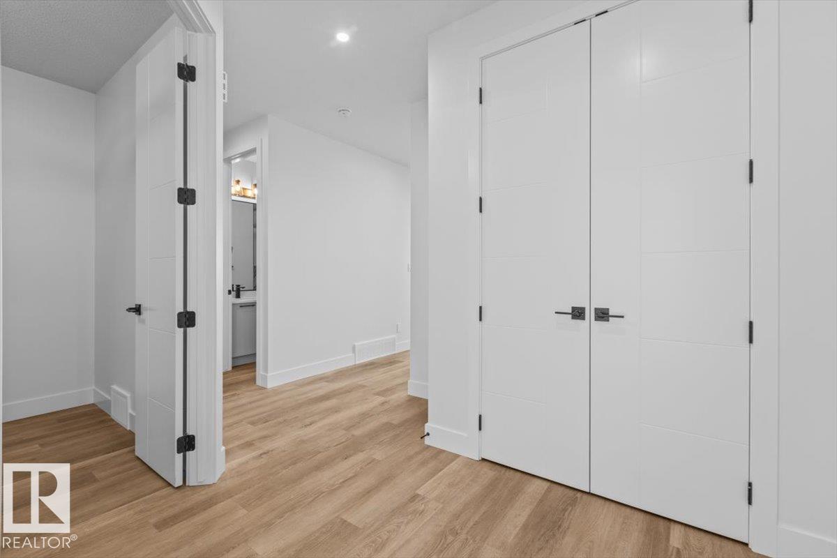 21 Sorel AV, Beaumont — photo 2