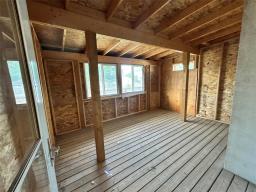 1562 Roy Avenue, Winnipeg, MB R3E1E8 Photo 12