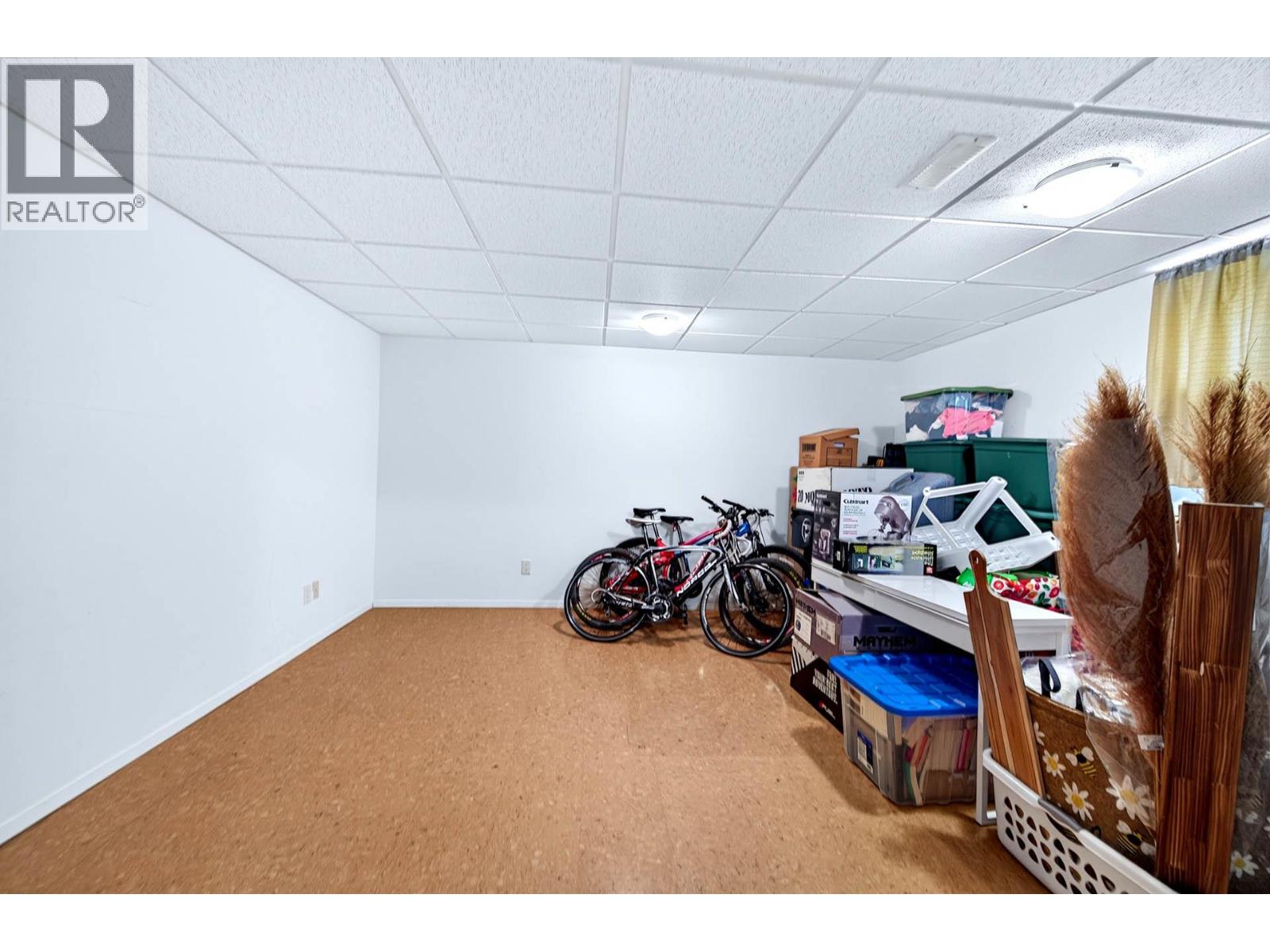 233 MONMOUTH Drive - Image 34