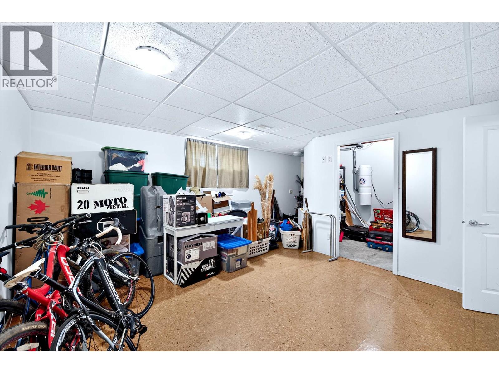 233 MONMOUTH Drive - Image 33