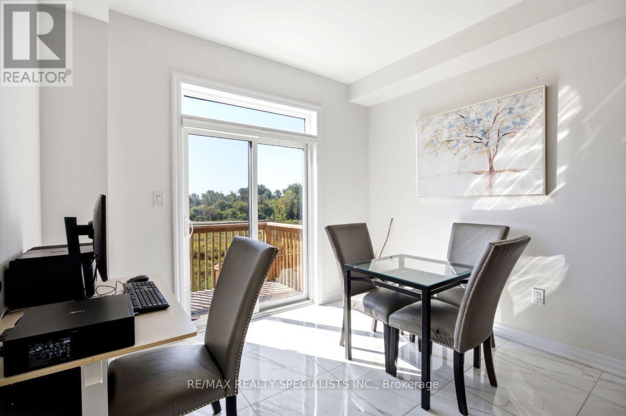 27 SALMON CRESCENT - 14