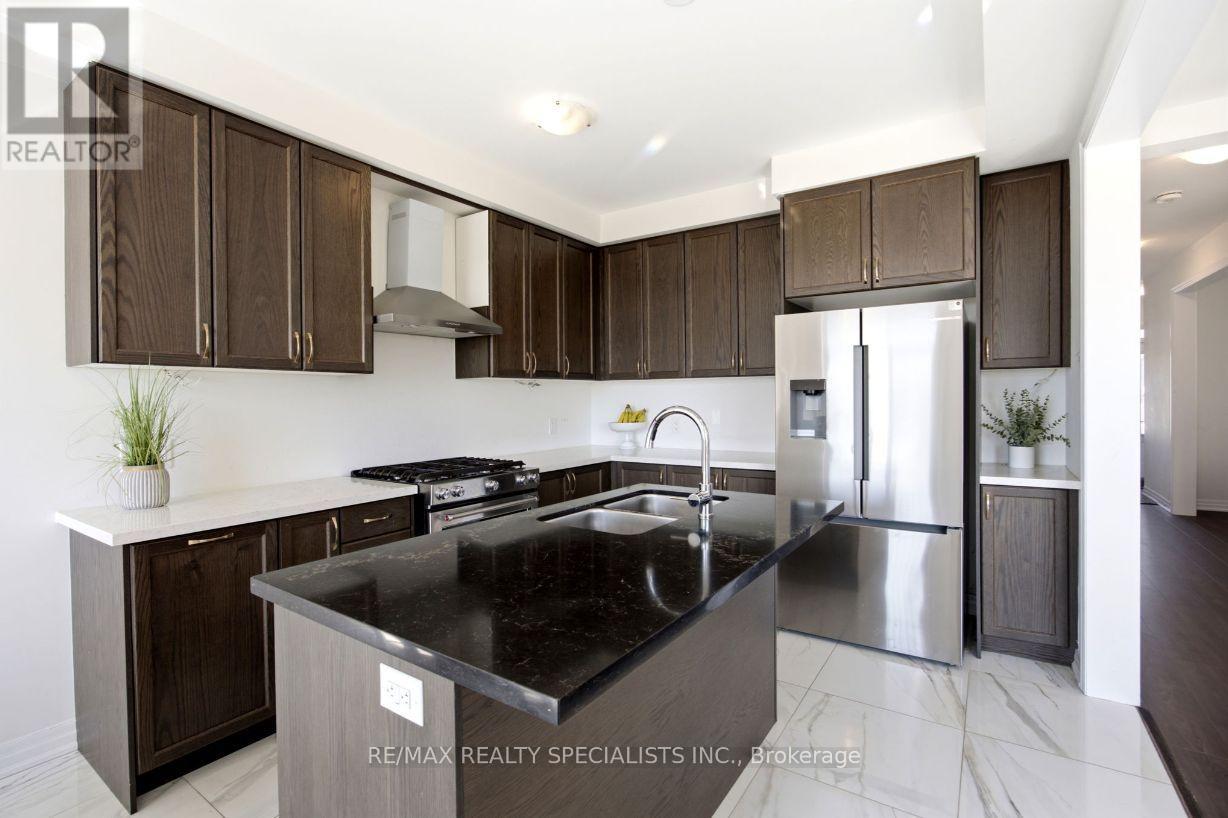 27 SALMON CRESCENT - Image 17