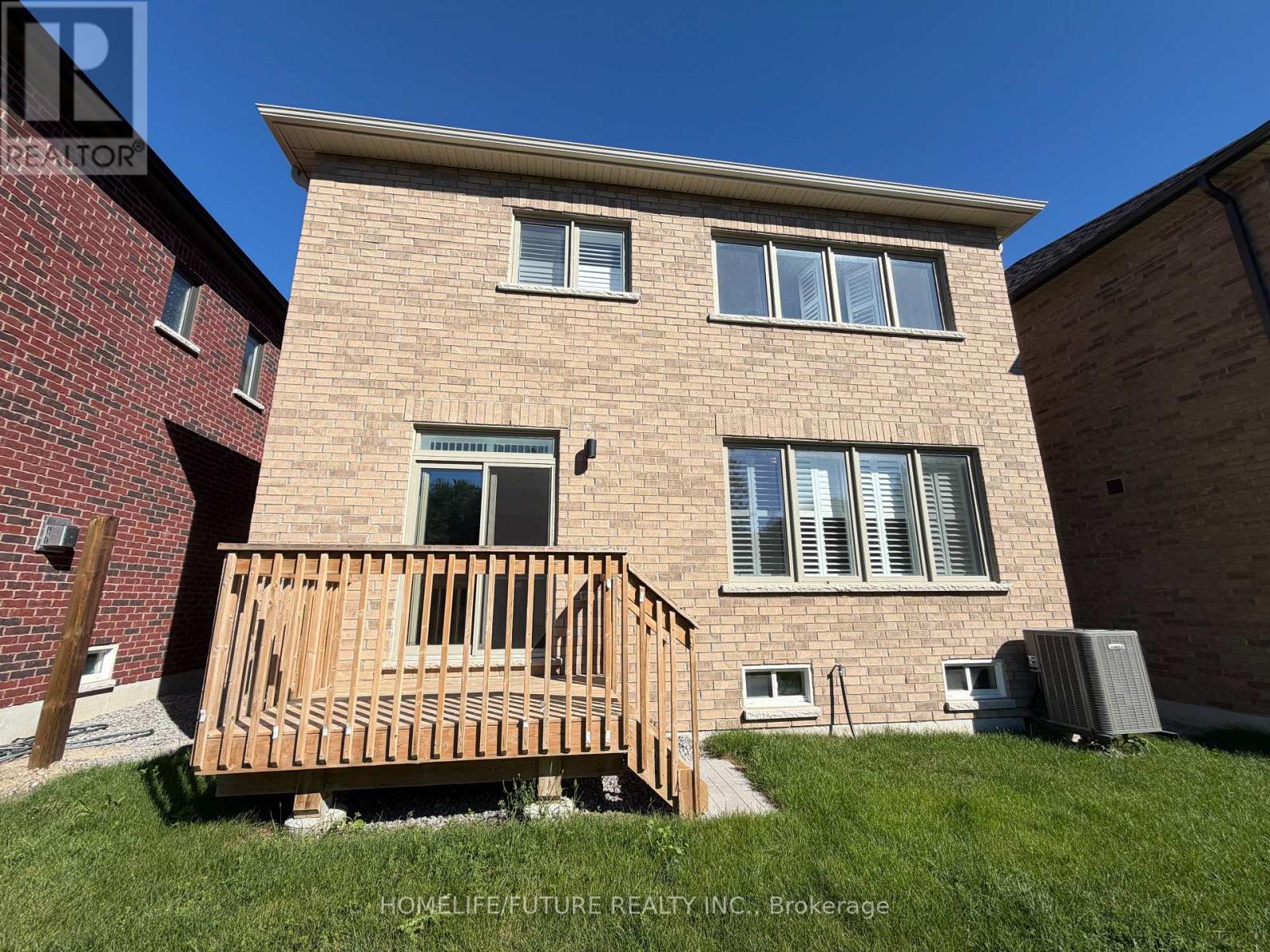 171 GRADY DRIVE, Clarington (Newcastle) — photo 7
