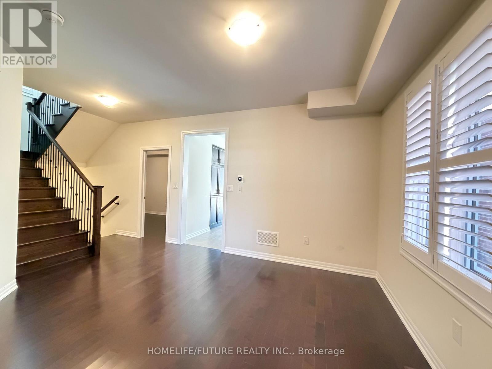 171 GRADY DRIVE, Clarington (Newcastle) — photo 8