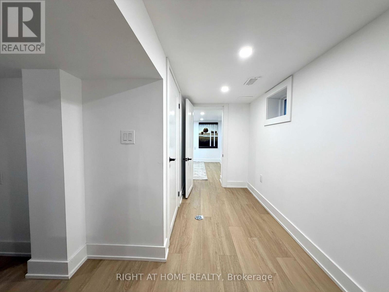 28 PENDEEN AVENUE - 26