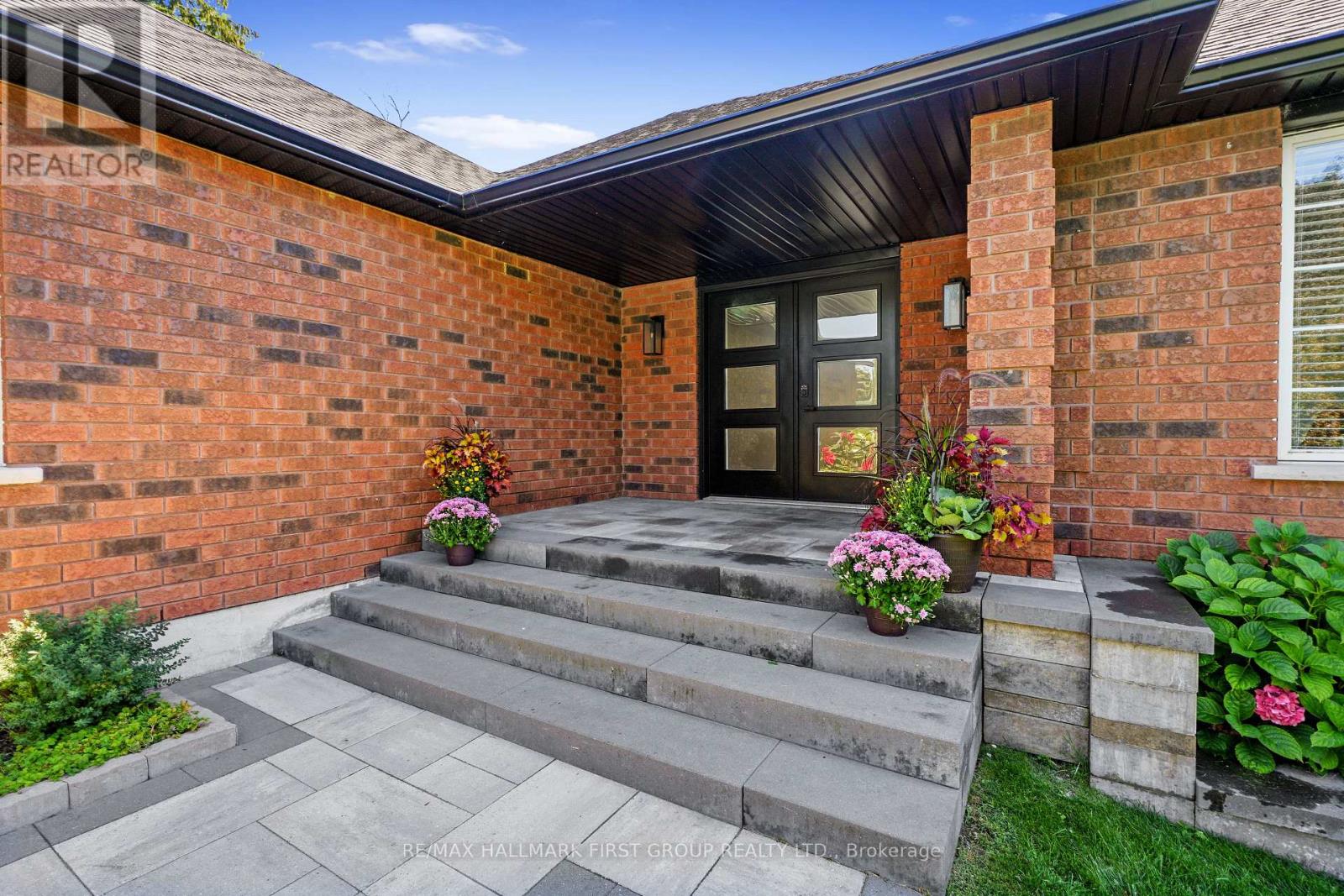 75 EAST HOUSE CRESCENT - Image 4