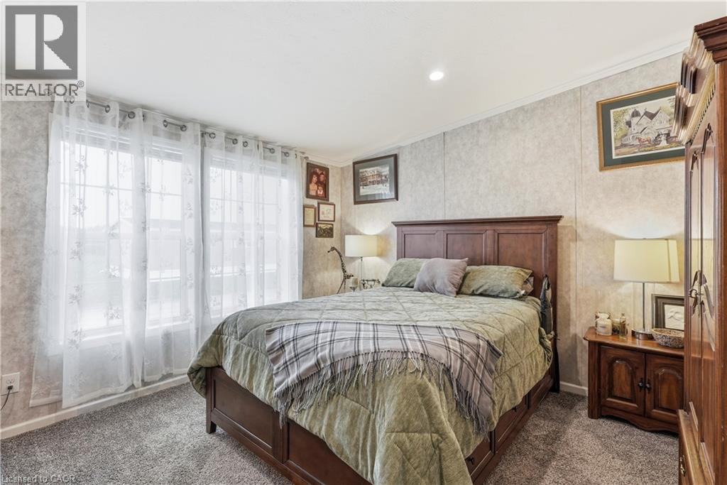 27 HICKORY Hollow - Image 26