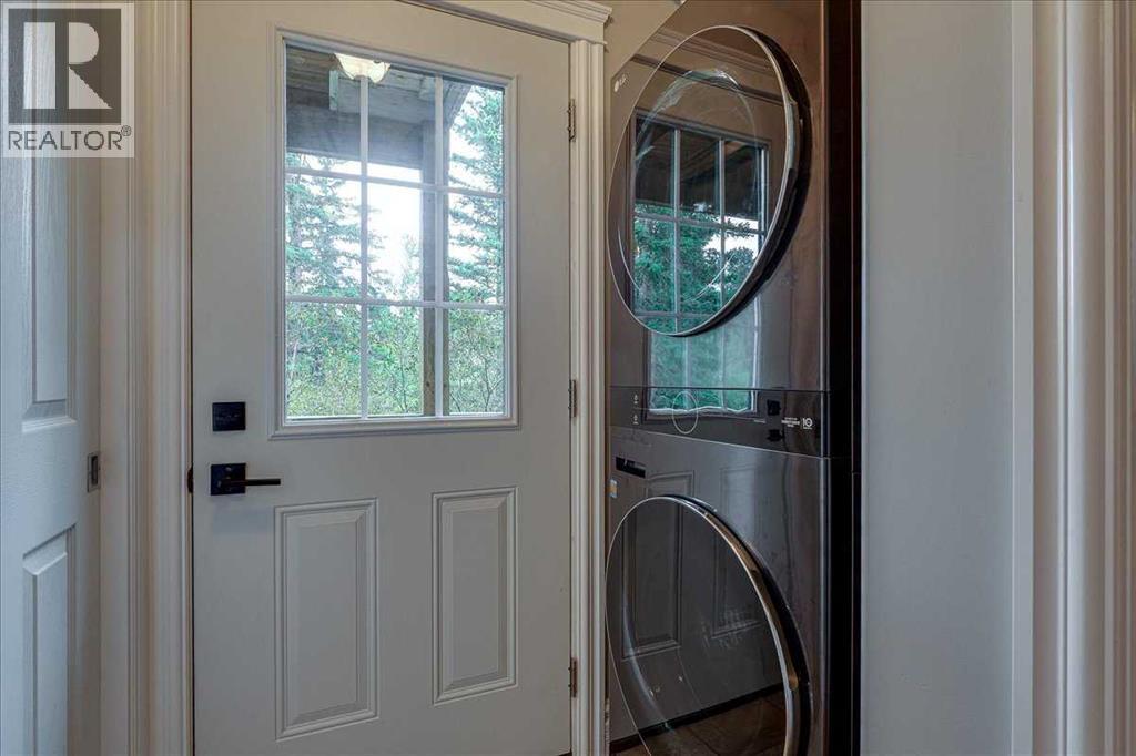 Back Door & With Deck & Main Floor Laundry