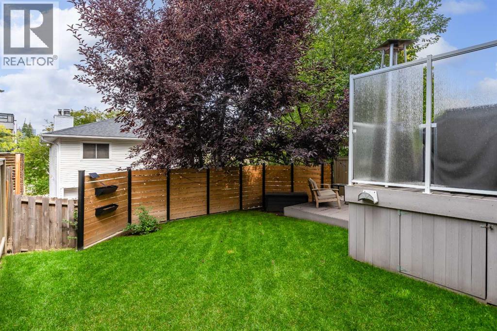 124 38A Avenue SW - 24