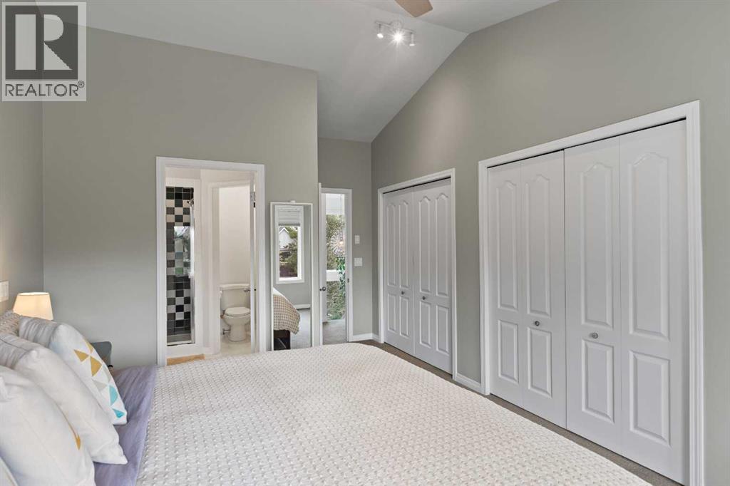 124 38A Avenue SW - 12