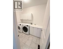 69 Tupling Street, Bradford West Gwillimbury, ON L3Z0W6 Photo 14