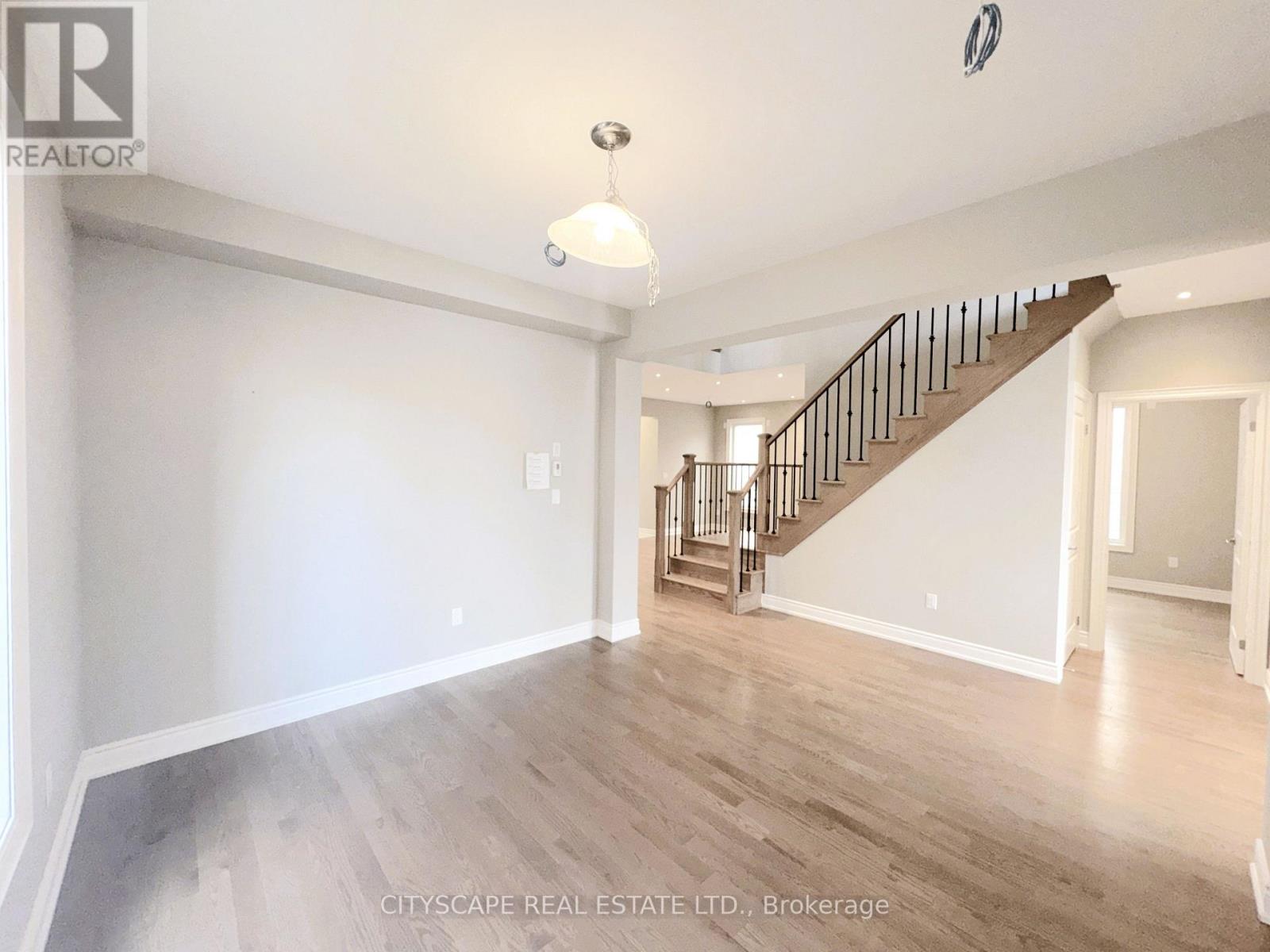 5 PEAR BLOSSOM WAY - Image 18
