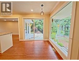 57 Glenmore Drive, West Vancouver, BC V7S1A5 Photo 10