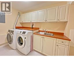 57 Glenmore Drive, West Vancouver, BC V7S1A5 Photo 19