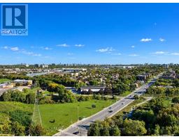 2105 - 3390 Weston Road, Toronto, ON M9M2X3 Photo 16