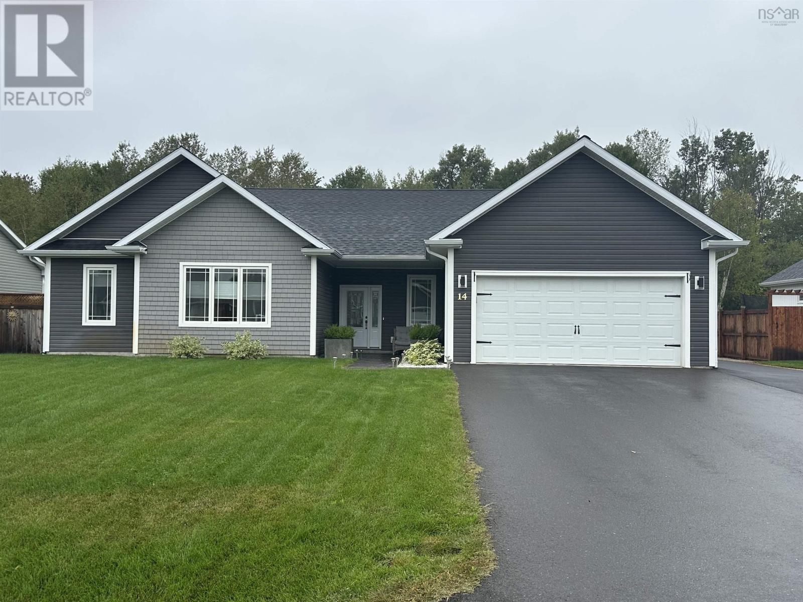 Property for sale at 14 Marilyn Court, Oakhurst