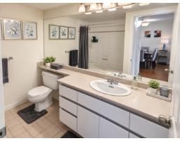 602 13353 108 Avenue, Surrey, BC V3T5T5 Photo 9