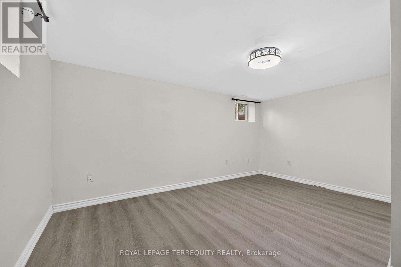 134 SWITZER DRIVE - 44