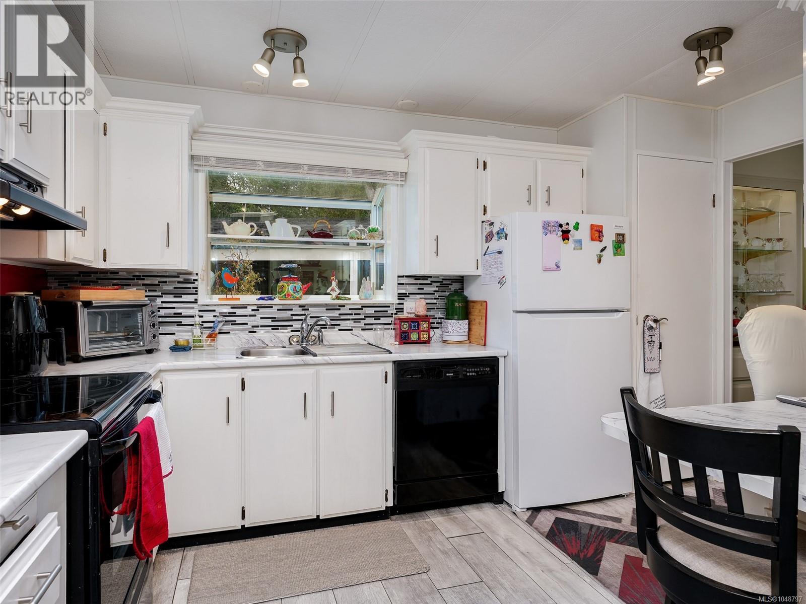2166 Summergate Blvd - 8