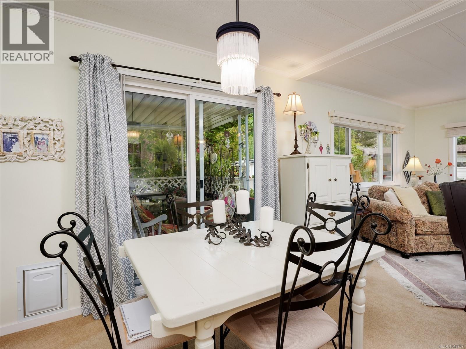 2166 Summergate Blvd - Image 6