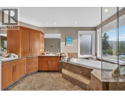 4780 Westridge Drive, Kelowna, BC V1W3B5 Photo 35