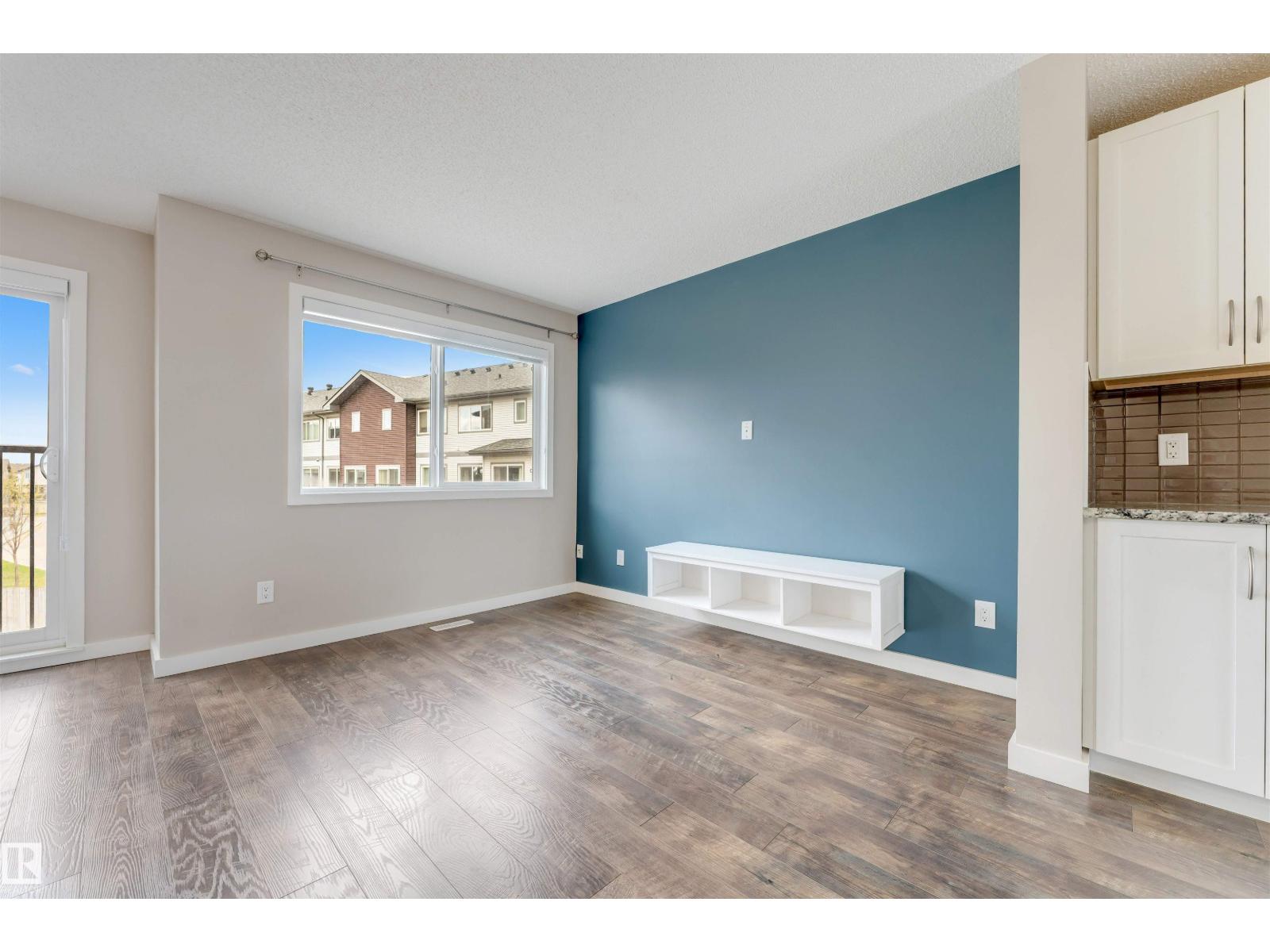 3340 15a AV NW - 12