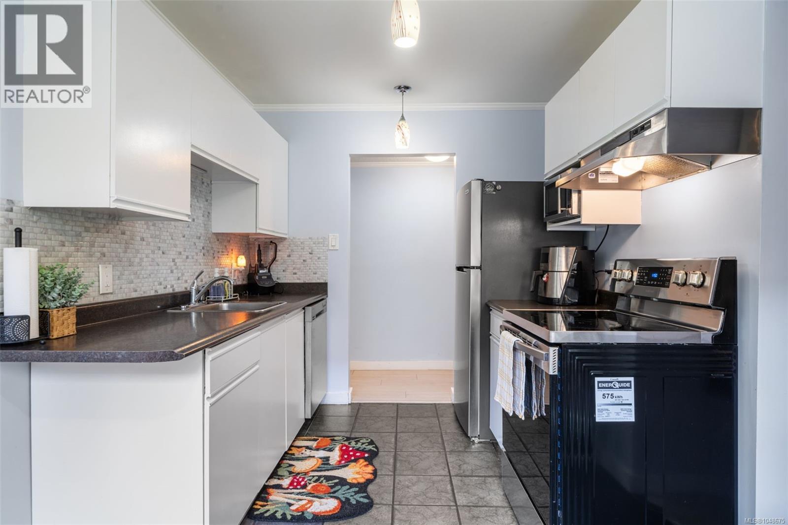 #103 1619 Morrison St - Image 6