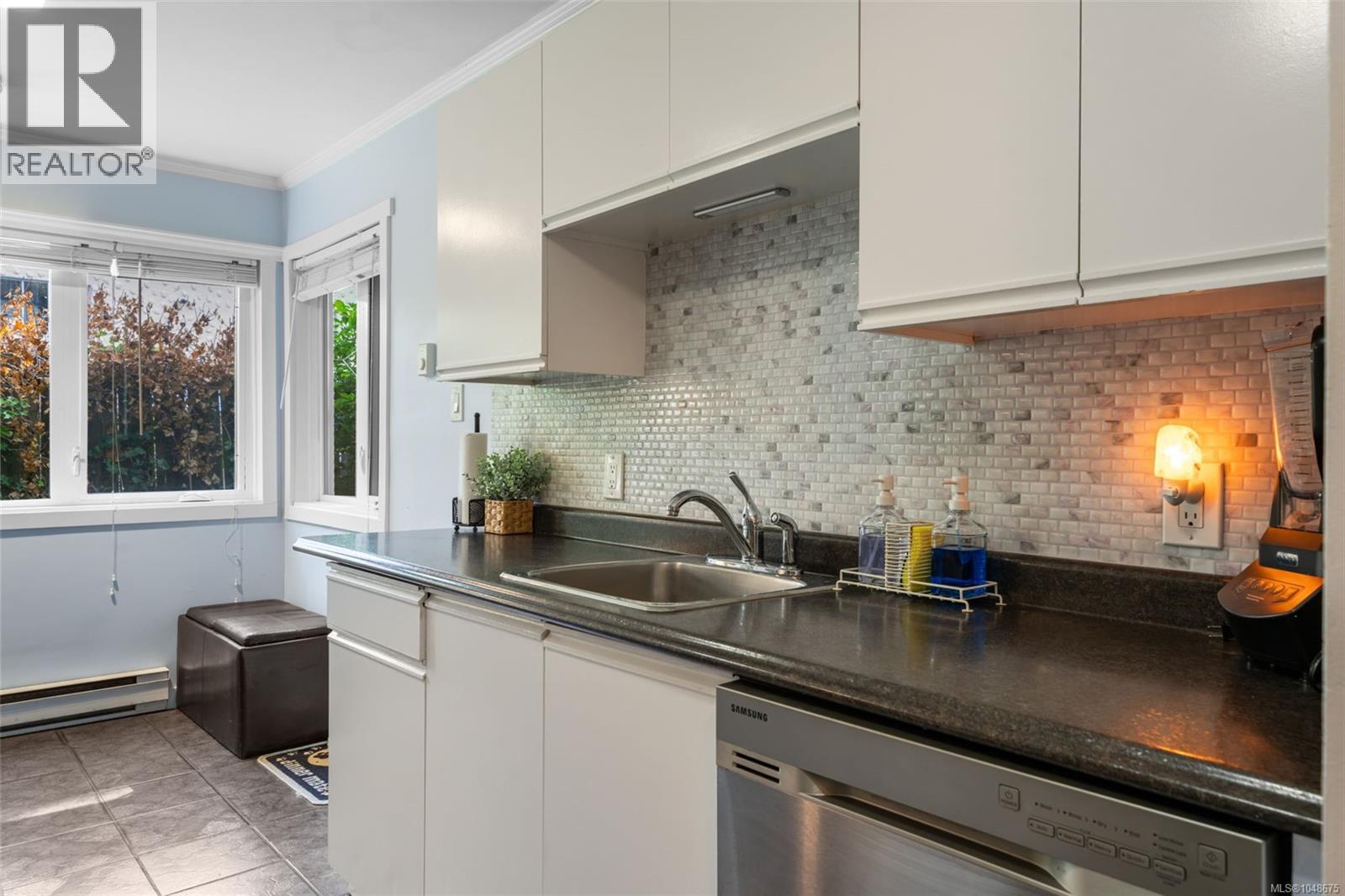 #103 1619 Morrison St - 9