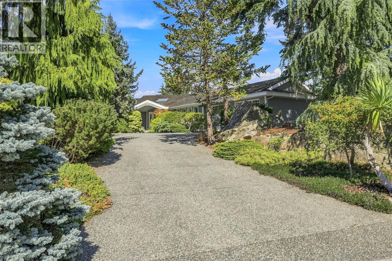 2340 Avondale Pl - 39