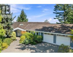 2340 Avondale Pl, Nanoose Bay, BC V9P9G8 Photo 13