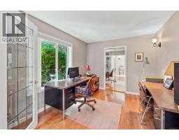 2340 Avondale Pl, Nanoose Bay, BC V9P9G8 Photo 27