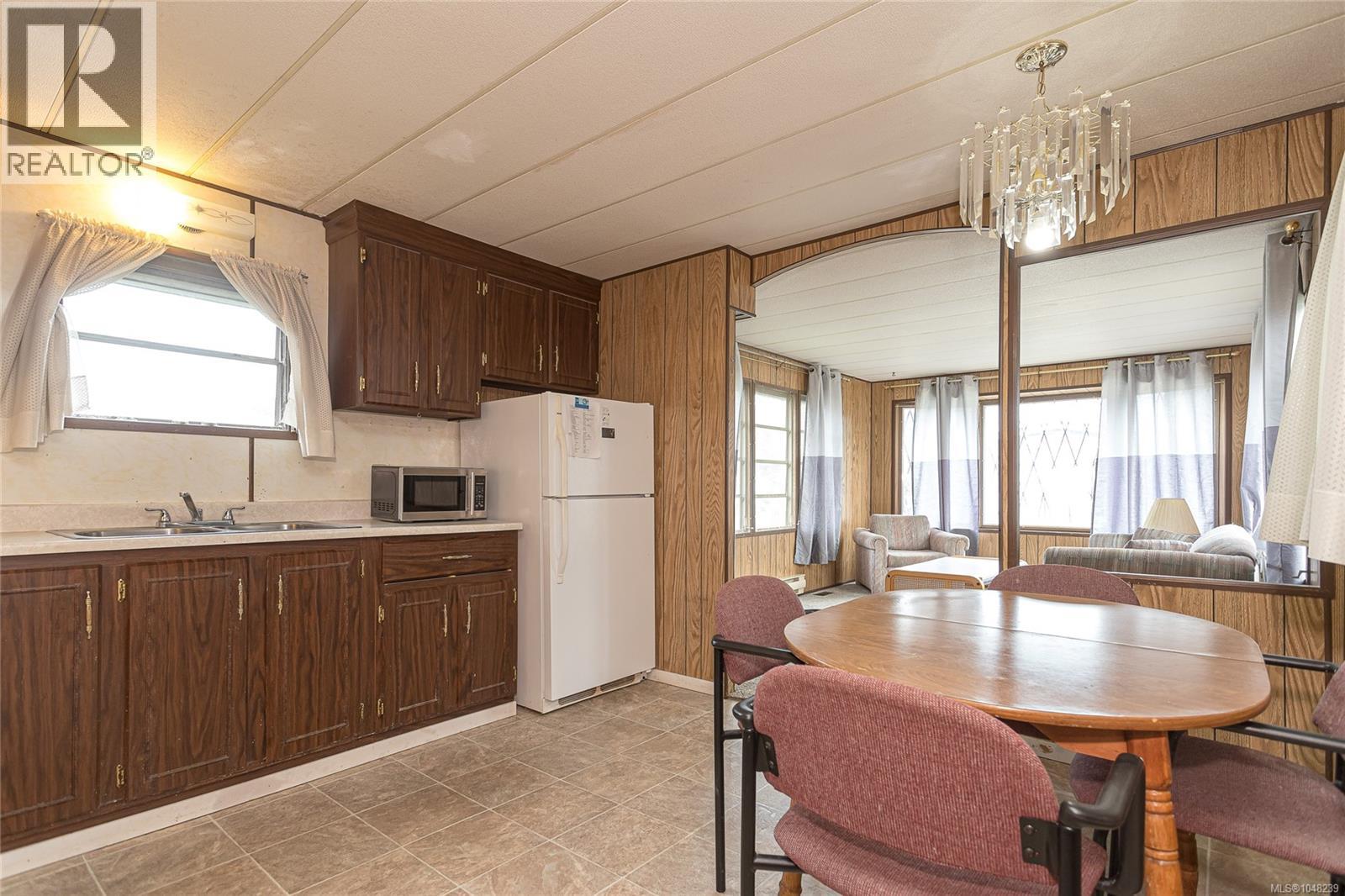 #9 1572 Seabird Rd - Image 11