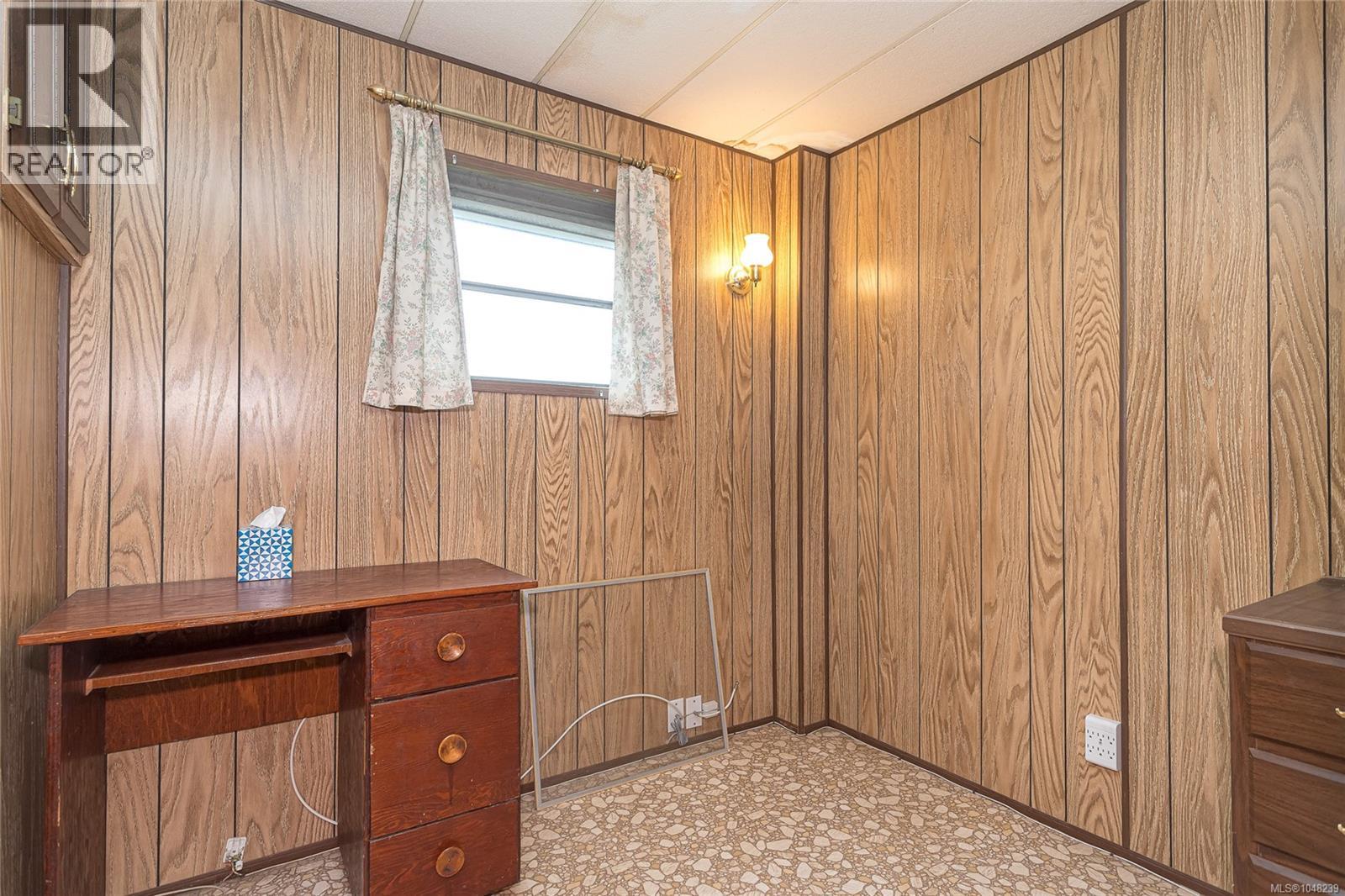 #9 1572 Seabird Rd - Image 16